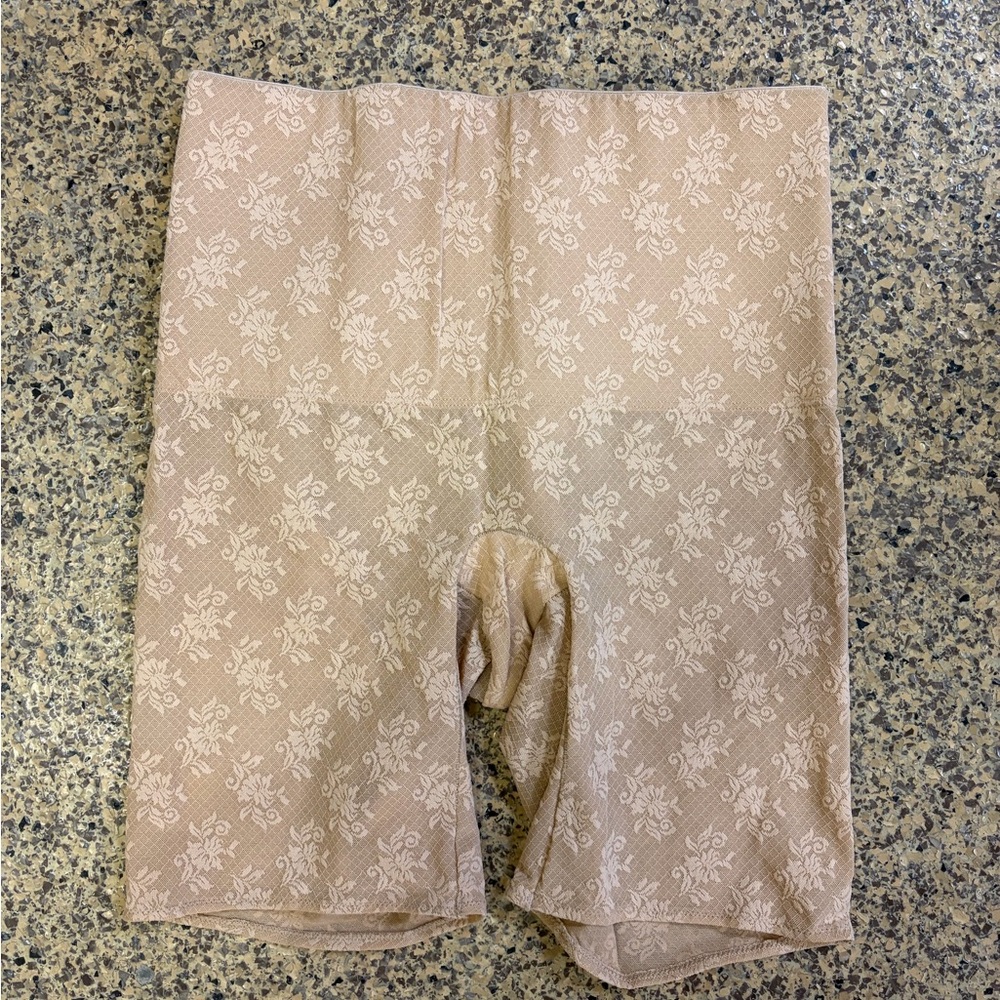 Floral Tan Women's Shapewear Shorts